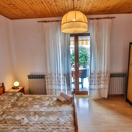 Guest house Mendikovic 3*