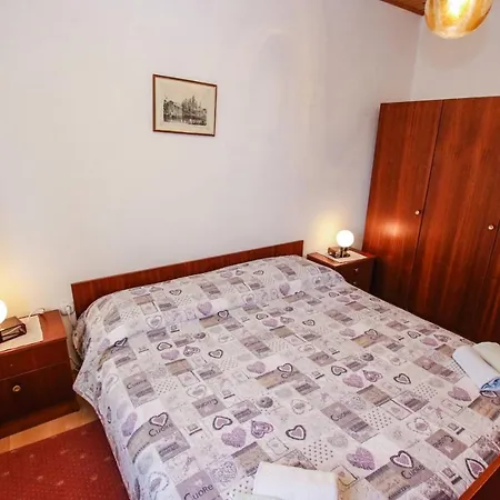Mendikovic Guest house