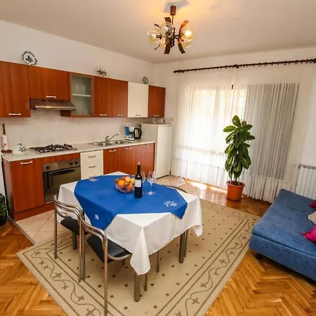 Mendikovic 3*