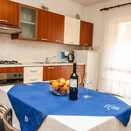 Guest house Mendikovic 3*